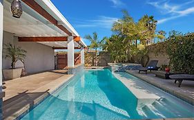 Oasis With Pool And Music Studio By Benvenu