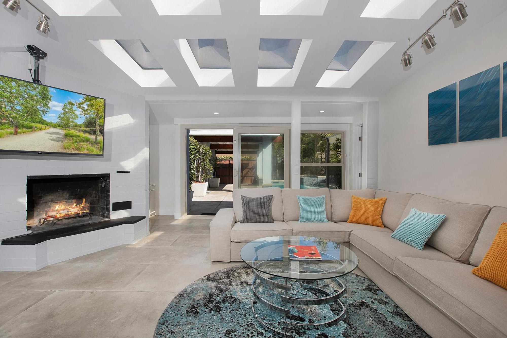 Oasis With Pool And Music Studio By Benvenu Los Angeles Exterior photo
