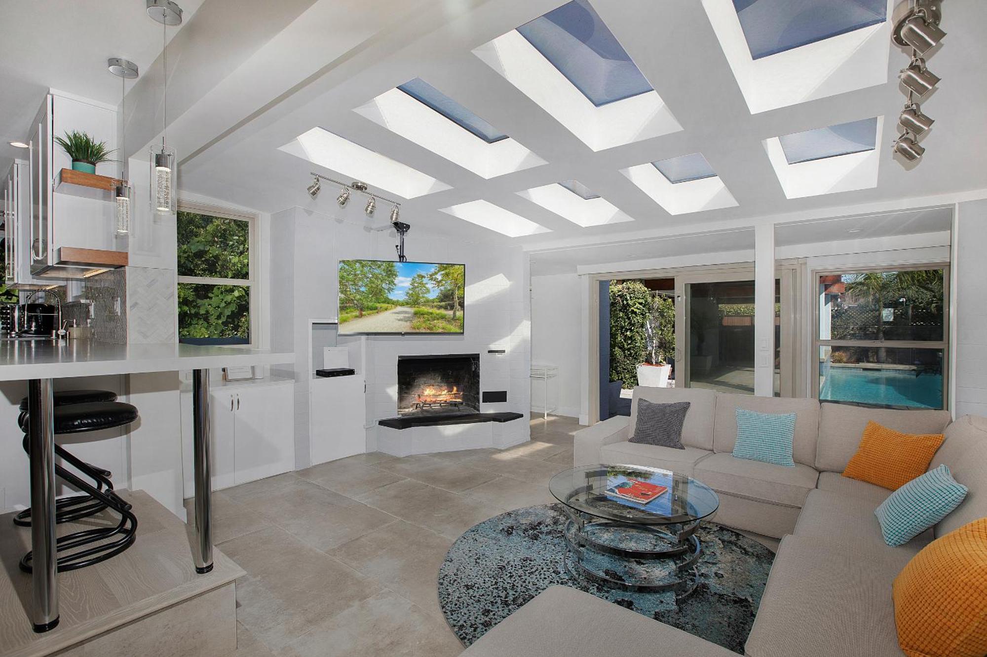 Oasis With Pool And Music Studio By Benvenu Los Angeles Exterior photo